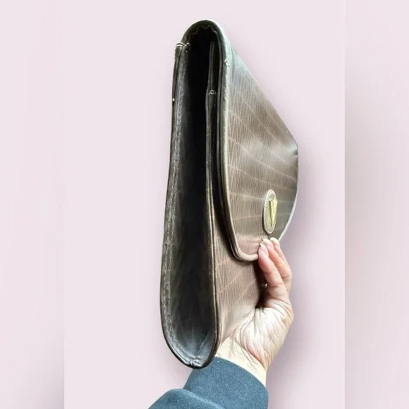 Valentino Brown Clutch - Picture 3 of 5